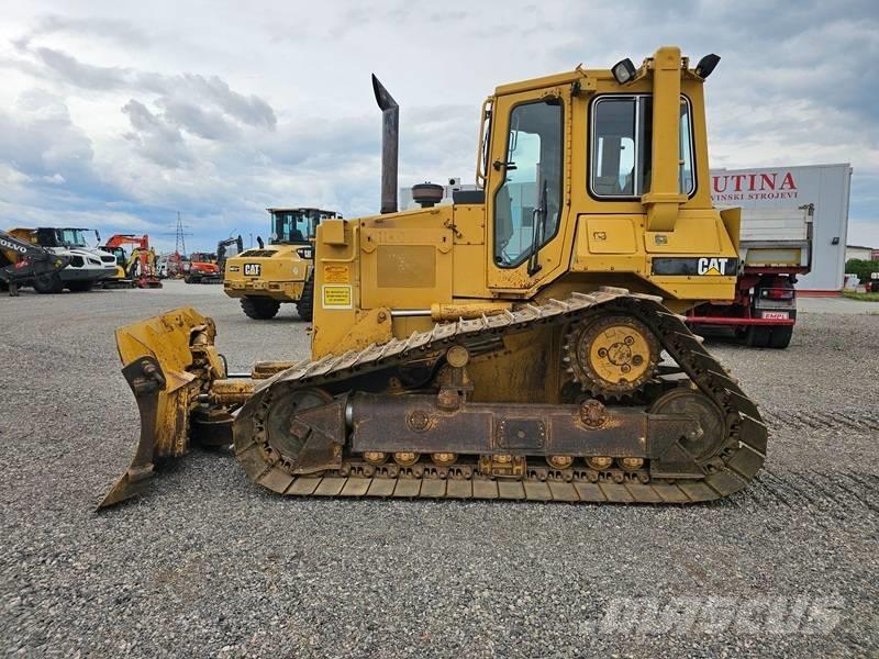 CAT D 4 H Telaketjupuskutraktorit
