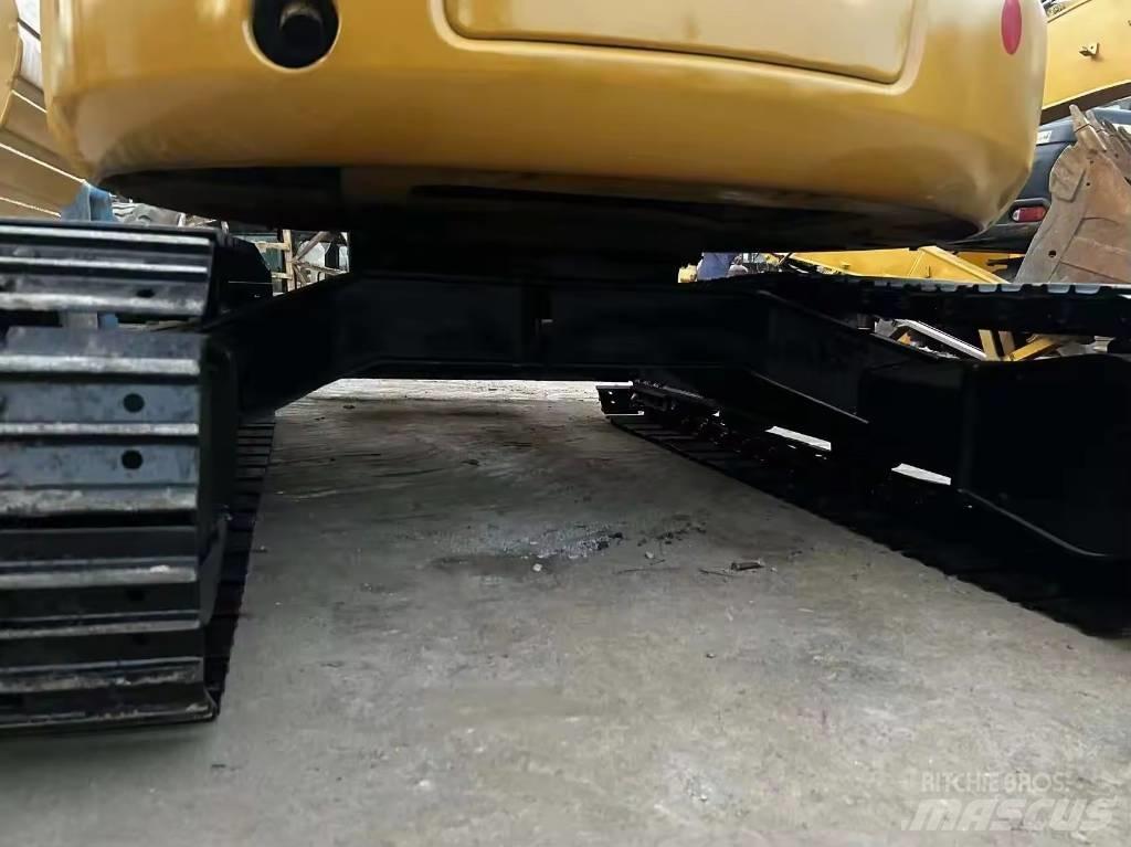 CAT 304 CR Minikaivukoneet < 7t