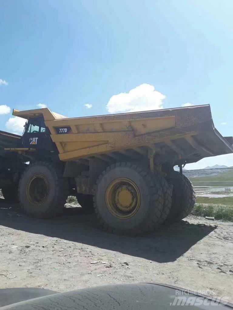CAT 777 D Maansiirtoautot
