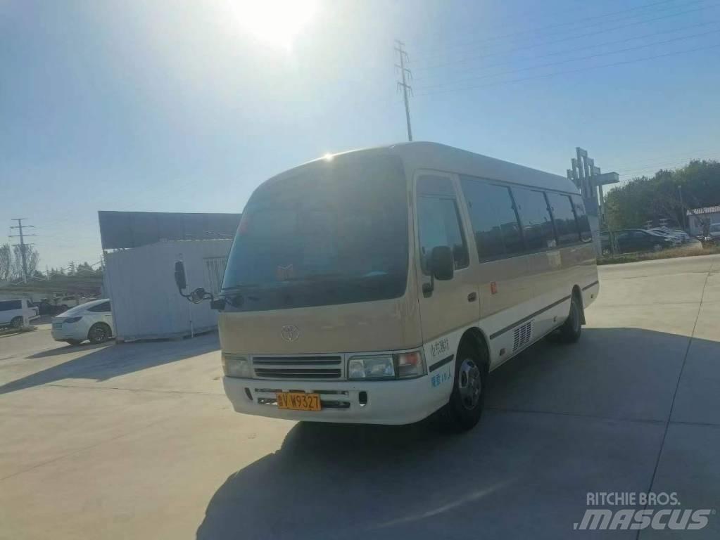 Toyota Coaster Bus Minibussit