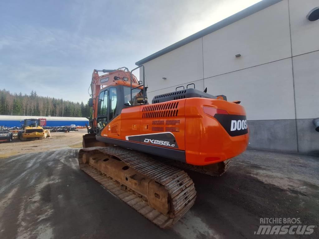 Doosan DX 255 LC-5 Telakaivukoneet