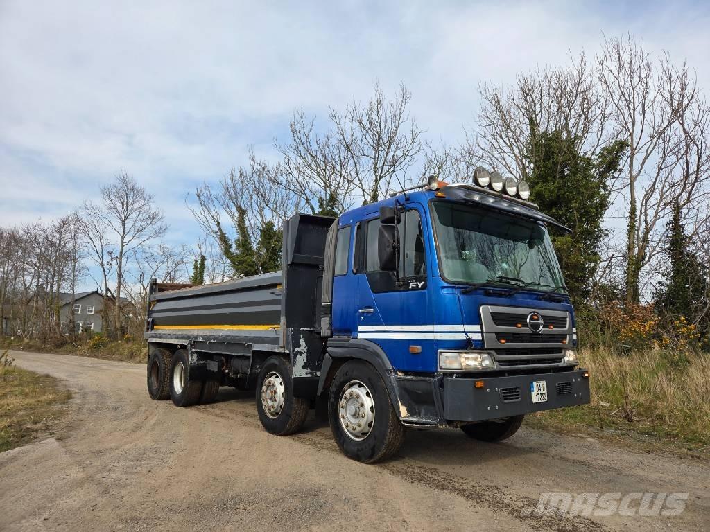 Hino 700 FY Sora- ja kippiautot