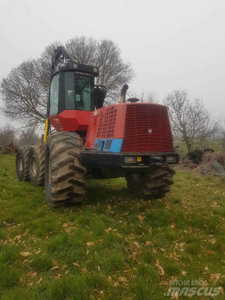 Valmet 921 Harvesterit