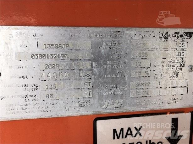JLG 1350 SJP Teleskooppipuominostimet