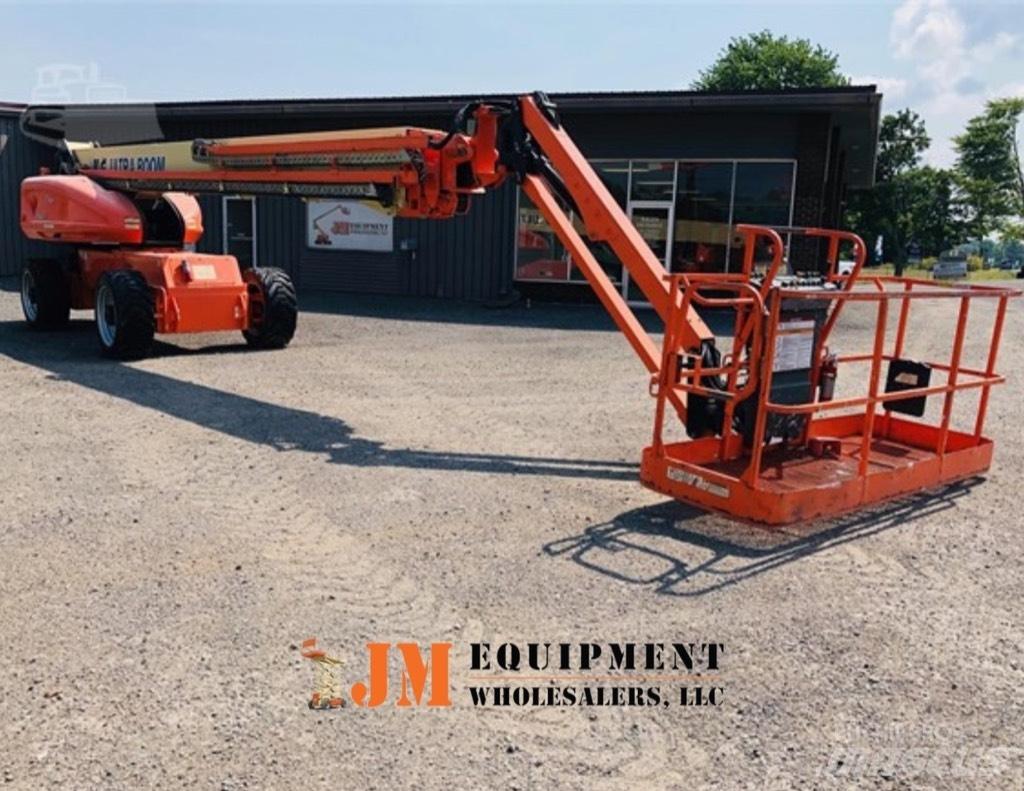 JLG 1350 SJP Teleskooppipuominostimet