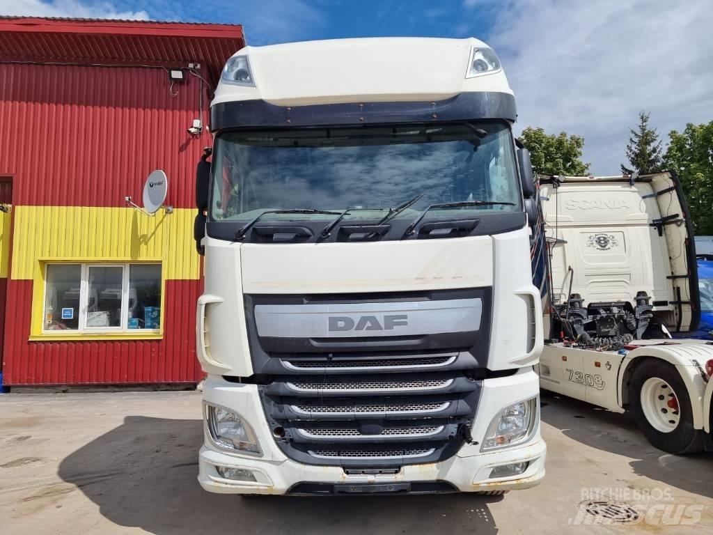 DAF XF 460 EURO 6 Vetopöytäautot