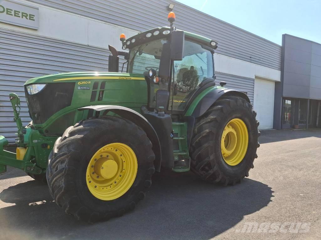 John Deere 6250R Traktorit