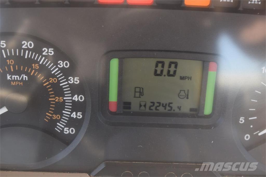 John Deere 6220 Traktorit