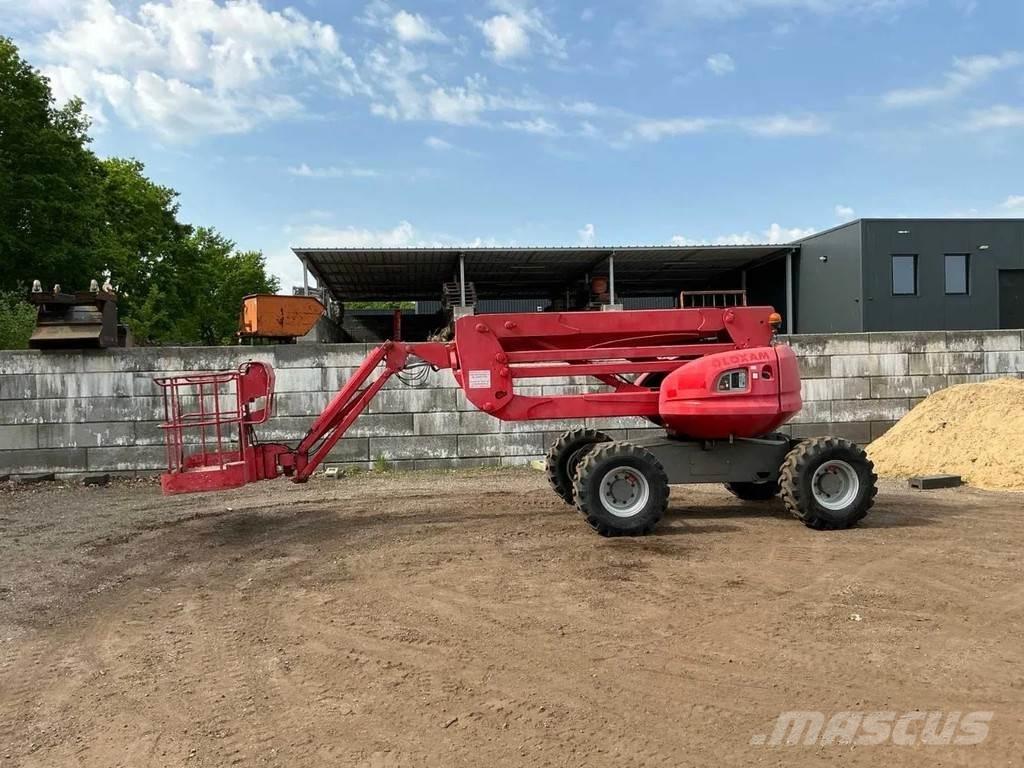 Manitou ATJ160 Kuukulkijat