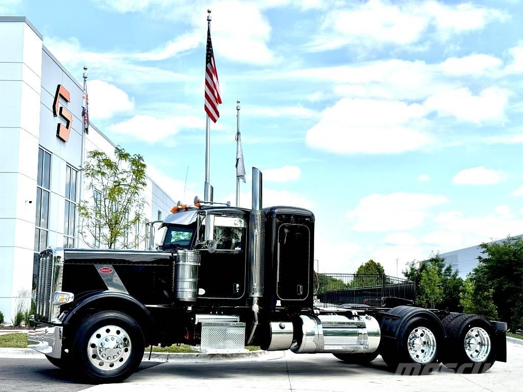 Peterbilt 389 Vetopöytäautot