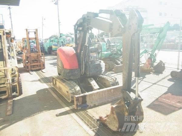 Komatsu PC30UU-3 Minikaivukoneet < 7t