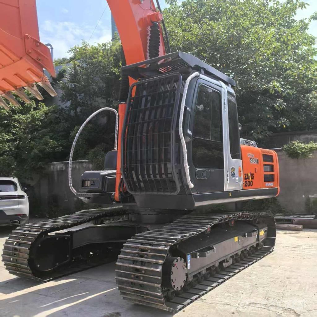 Hitachi ZX 200-3 G Telakaivukoneet