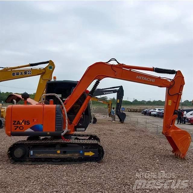 Hitachi ZX 70 Minikaivukoneet < 7t