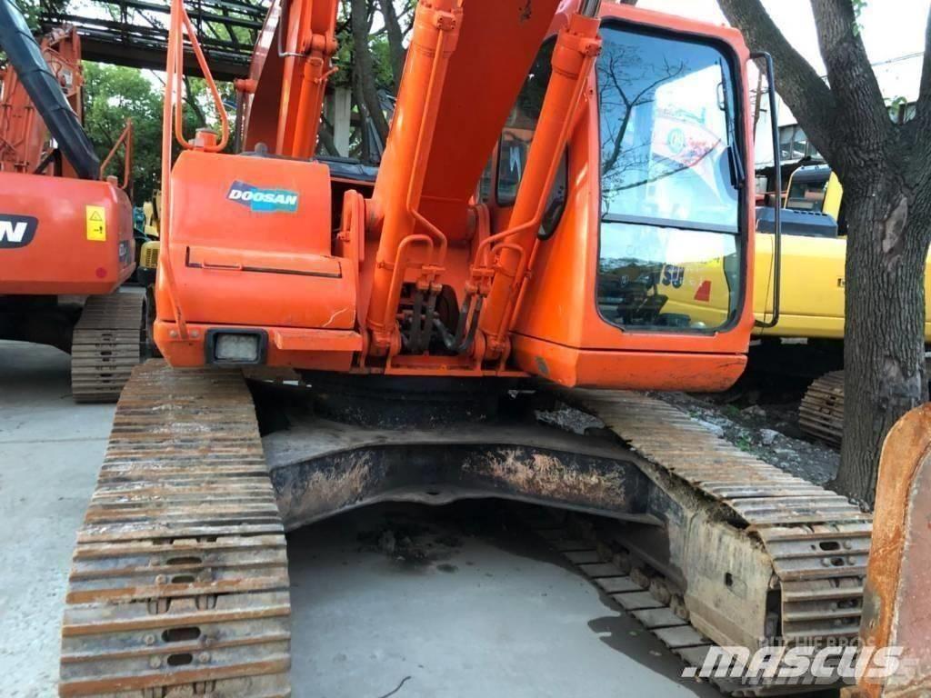Doosan 220-7 Telakaivukoneet