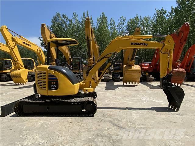 Komatsu PC35MR-2 Telakaivukoneet