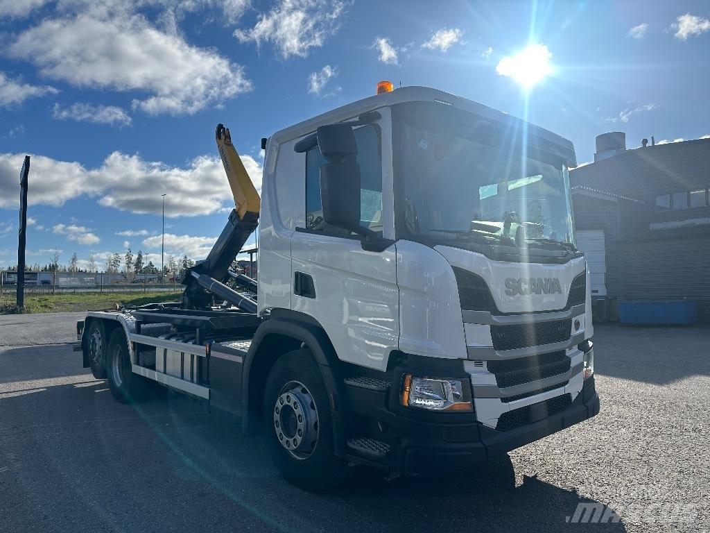Scania P 360 Koukkulava kuorma-autot
