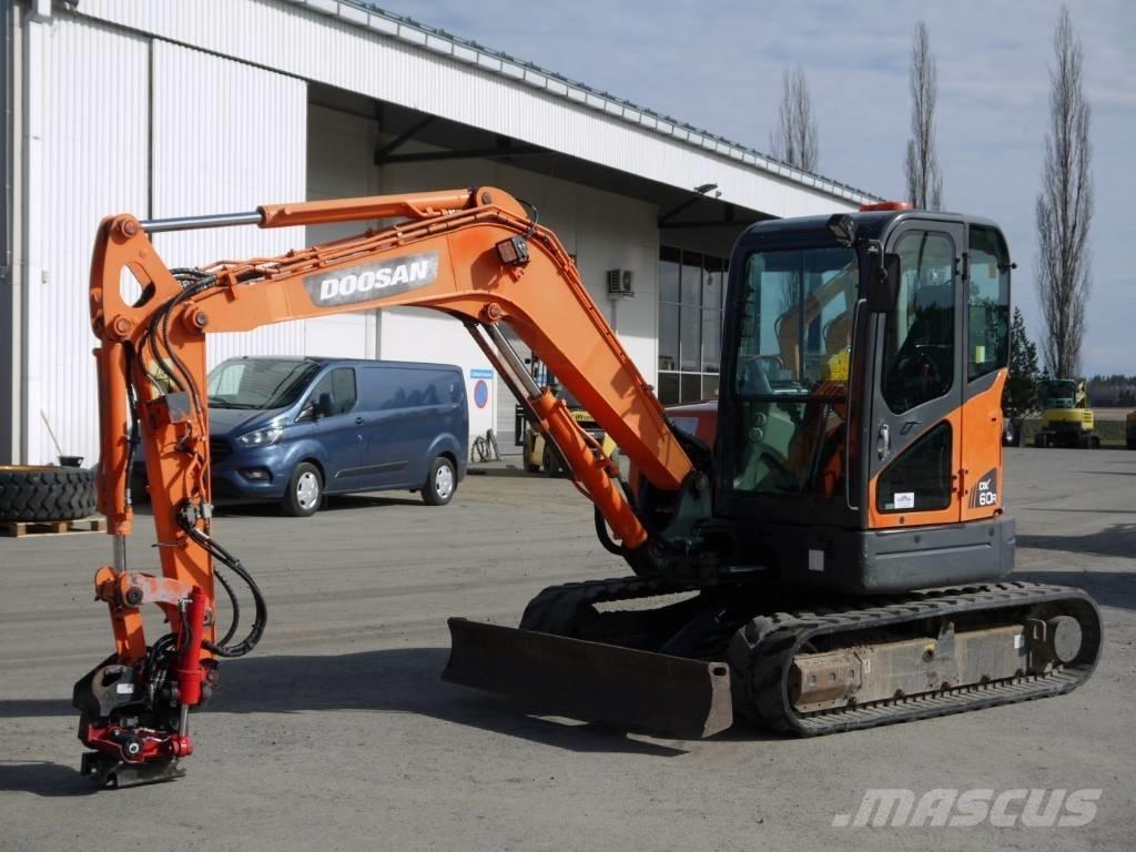 Doosan DX 60 R Minikaivukoneet < 7t