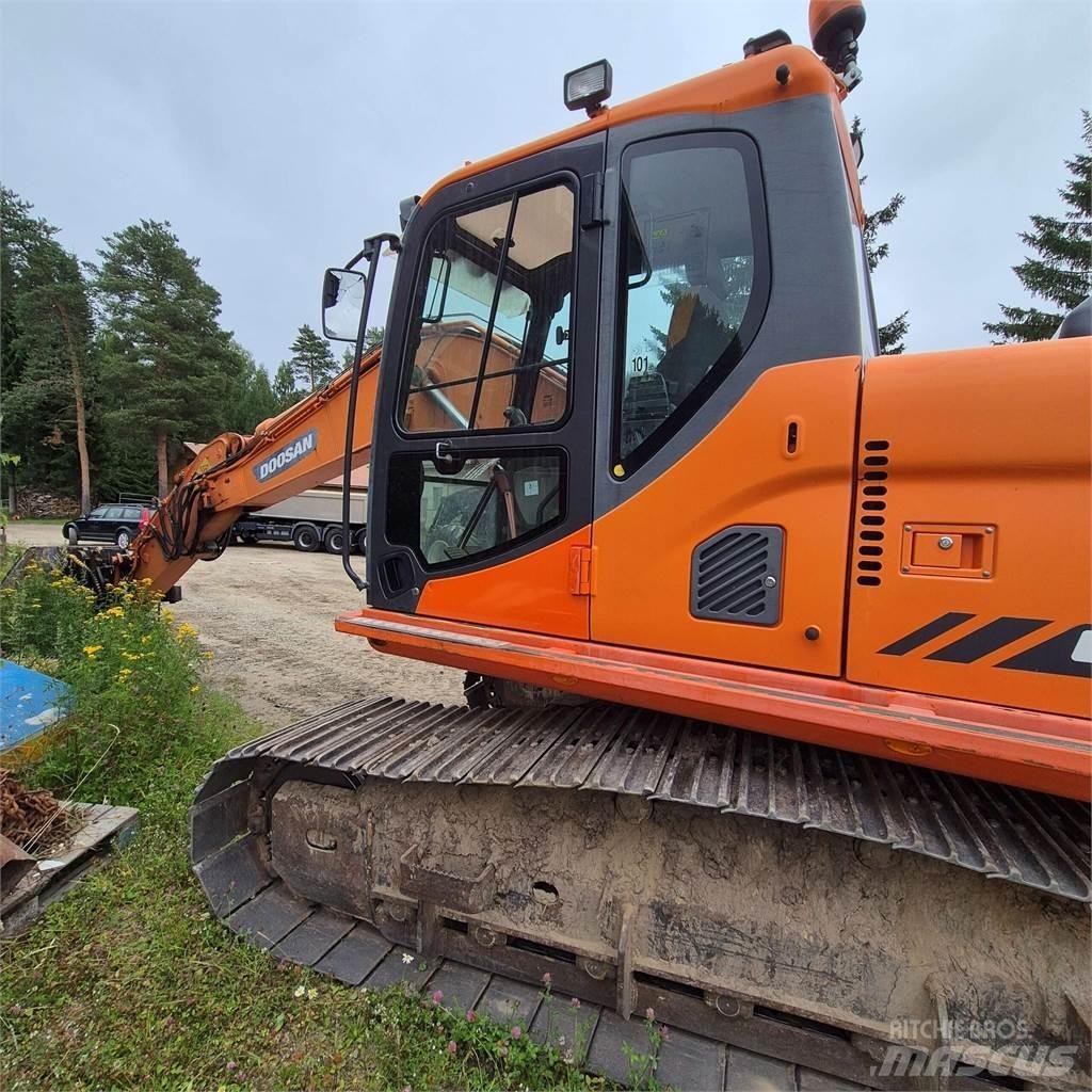 Doosan DX 160LC Telakaivukoneet