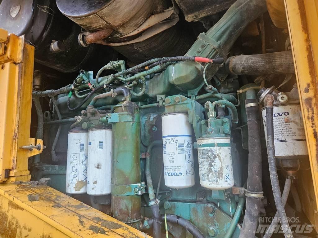 Volvo L 150 E Pyöräkuormaajat