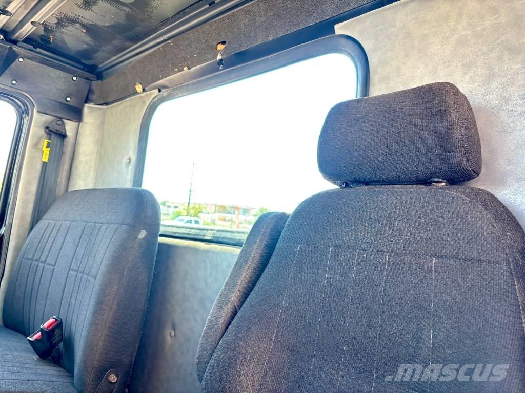 Western Star 4900 Vetopöytäautot