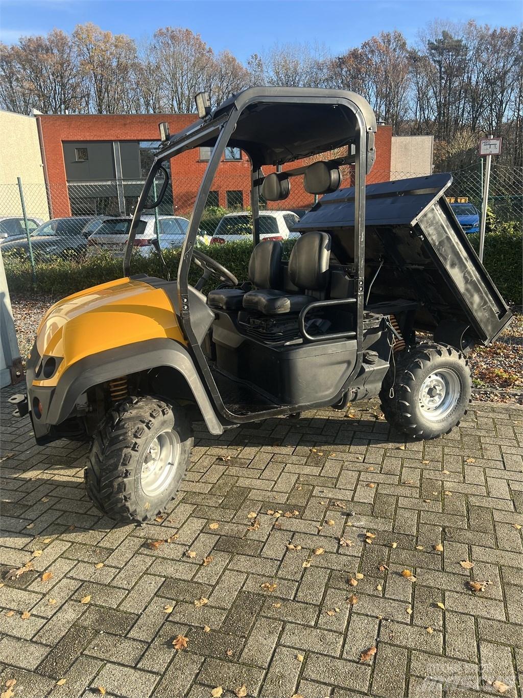 JCB Workmax 800 D Mönkijät