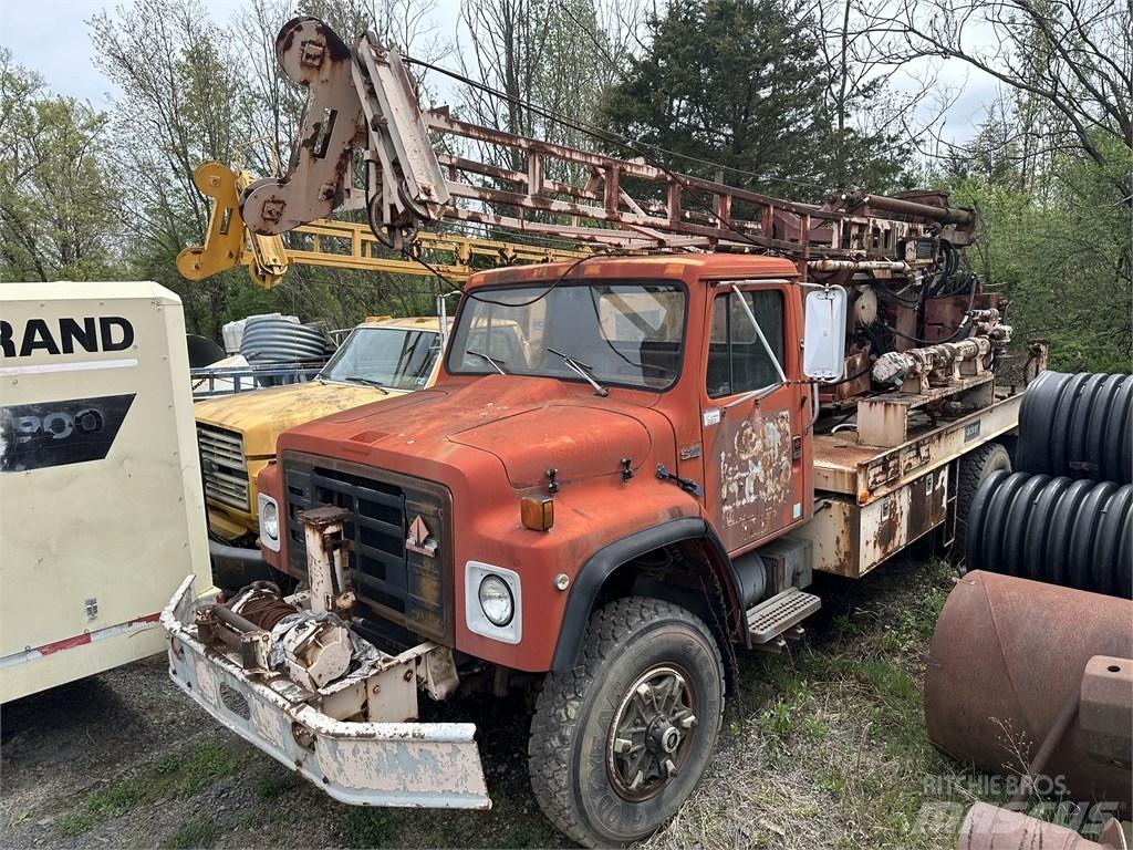 Navistar 1854 Lava-kuorma-autot