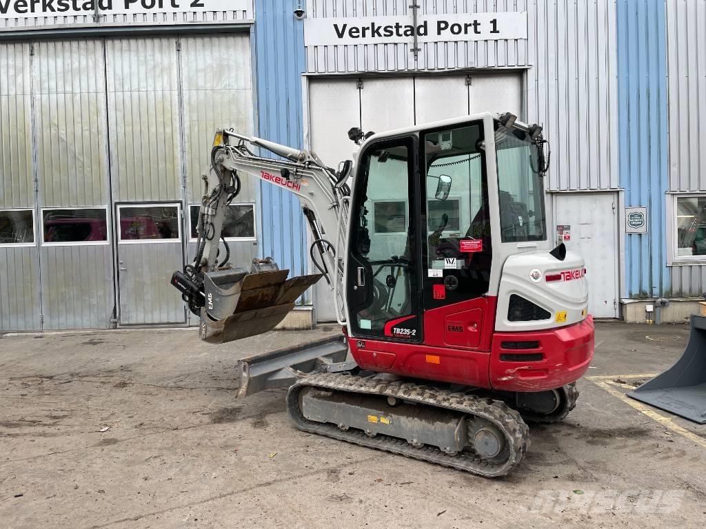 Takeuchi TB 235-2 Minikaivukoneet < 7t