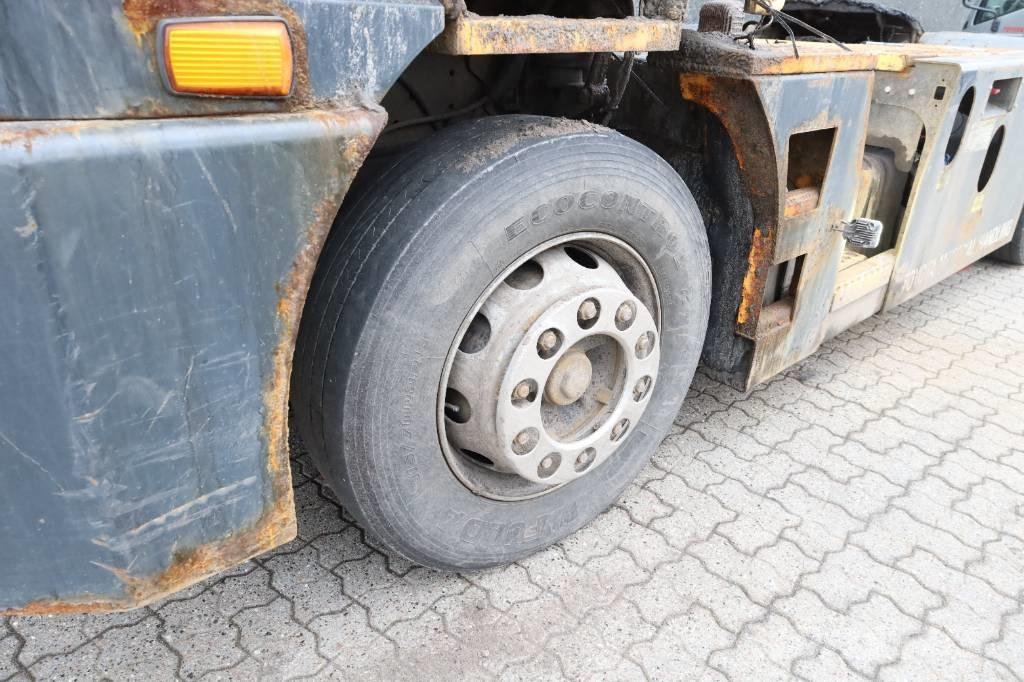 Kalmar T 2d Terminaalitraktorit