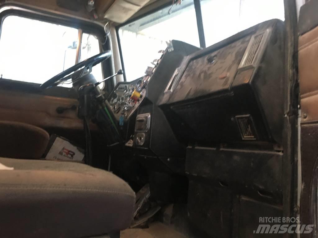 Peterbilt 378 Hitsaustraktorit