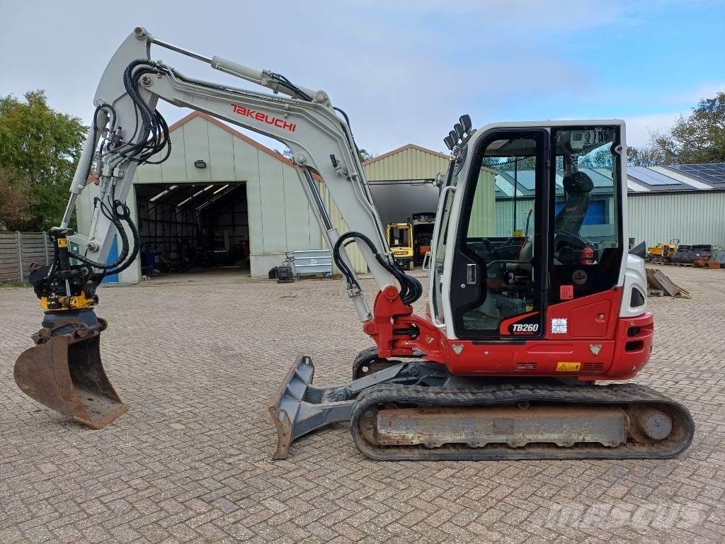 Takeuchi TB260 Minikaivukoneet < 7t