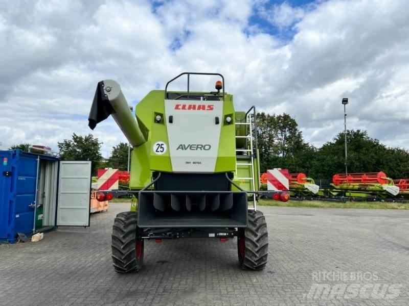 CLAAS AVERO 240 Leikkuupuimurit