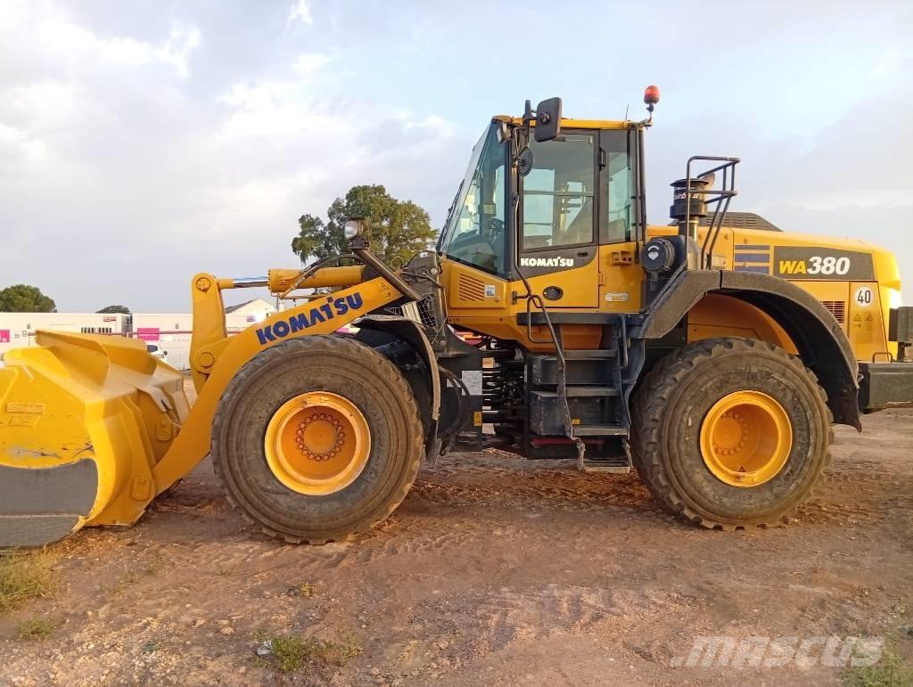 Komatsu WA 380-8 Pyöräkuormaajat