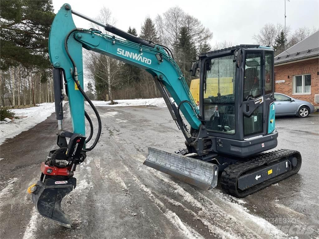 Sunward SWE35UF Minikaivukoneet < 7t