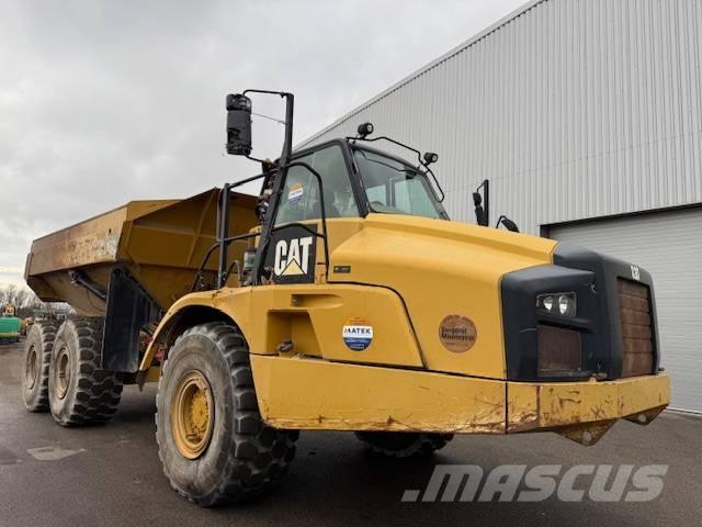 CAT 735 B Dumpperit