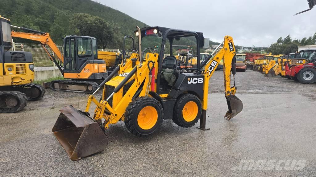 JCB 1 CX Kaivurikuormaajat