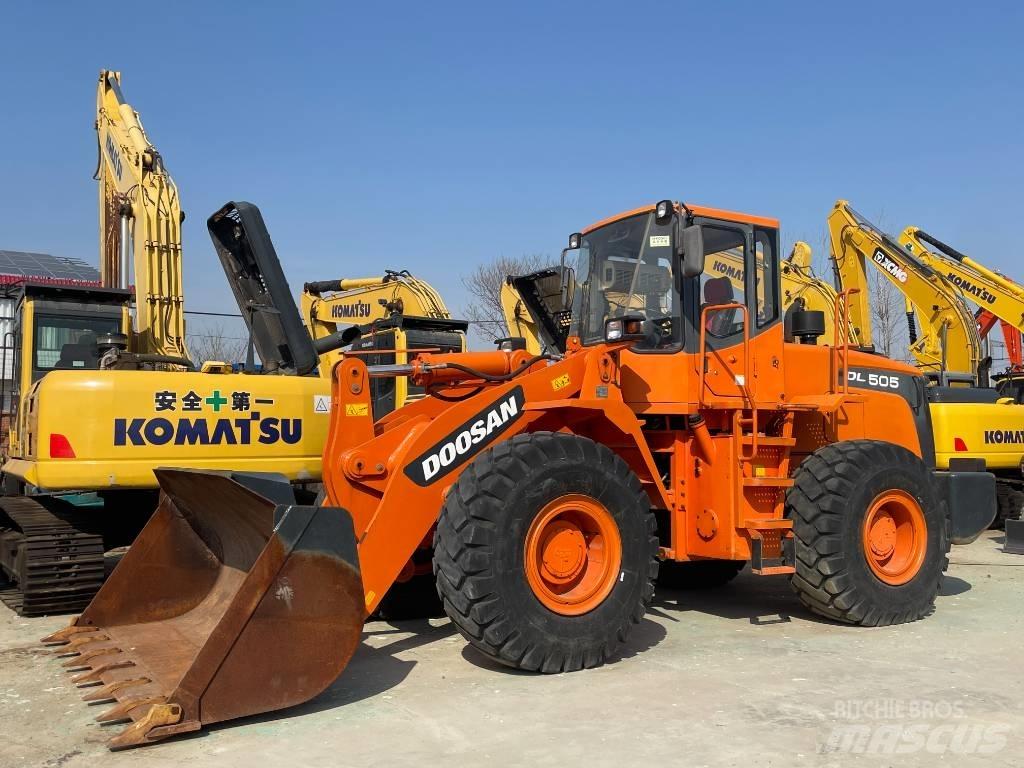 Doosan DL 505 Pyöräkuormaajat