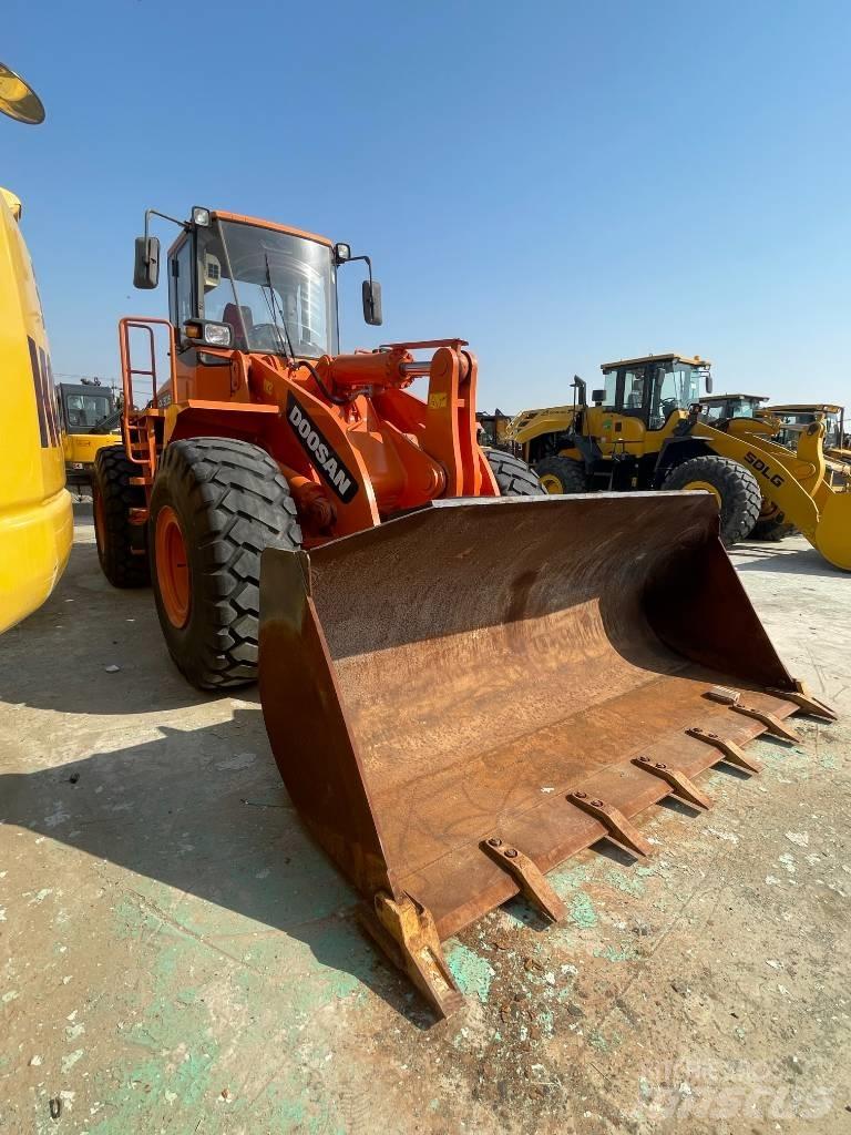 Doosan DL 505 Pyöräkuormaajat
