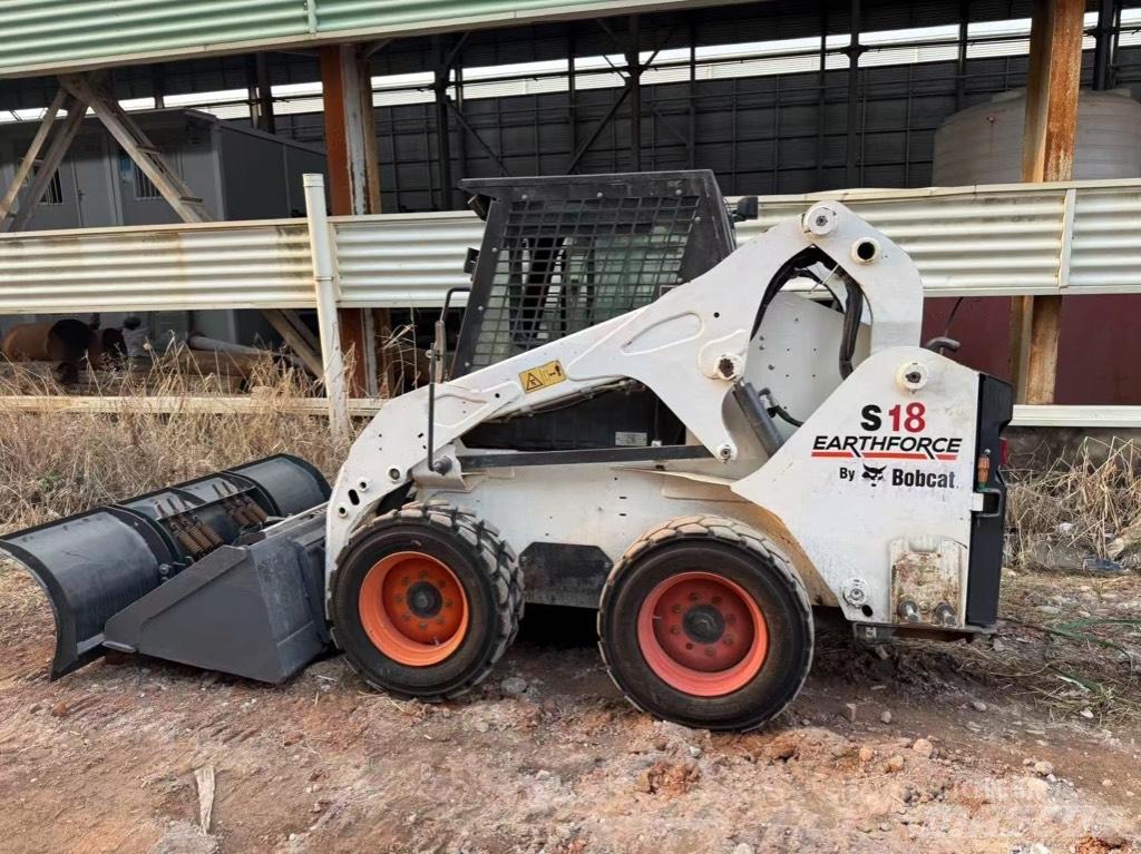 Bobcat S 18 Liukuohjatut kuormaajat