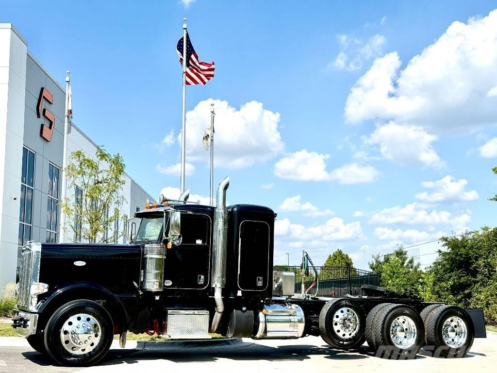 Peterbilt 389 Vetopöytäautot