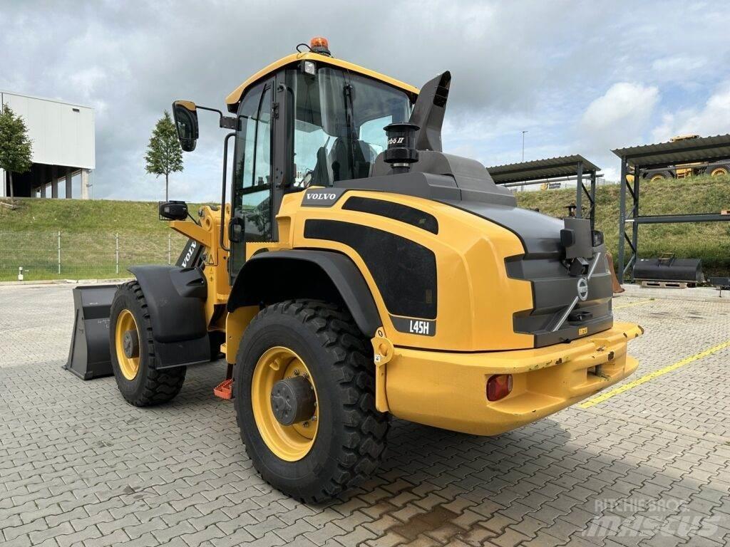 Volvo L45HS Pyöräkuormaajat