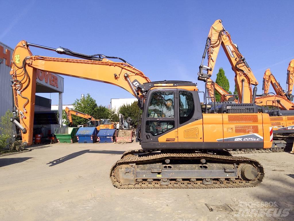 Doosan DX225LC-7 Telakaivukoneet