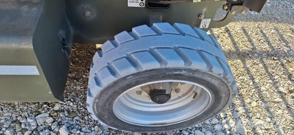 JLG M 3369 Saksilavat