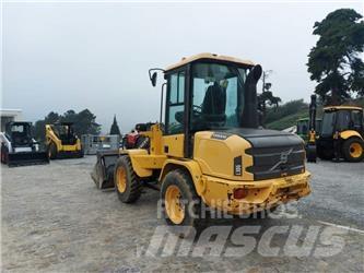 Volvo L 30 G Pyöräkuormaajat