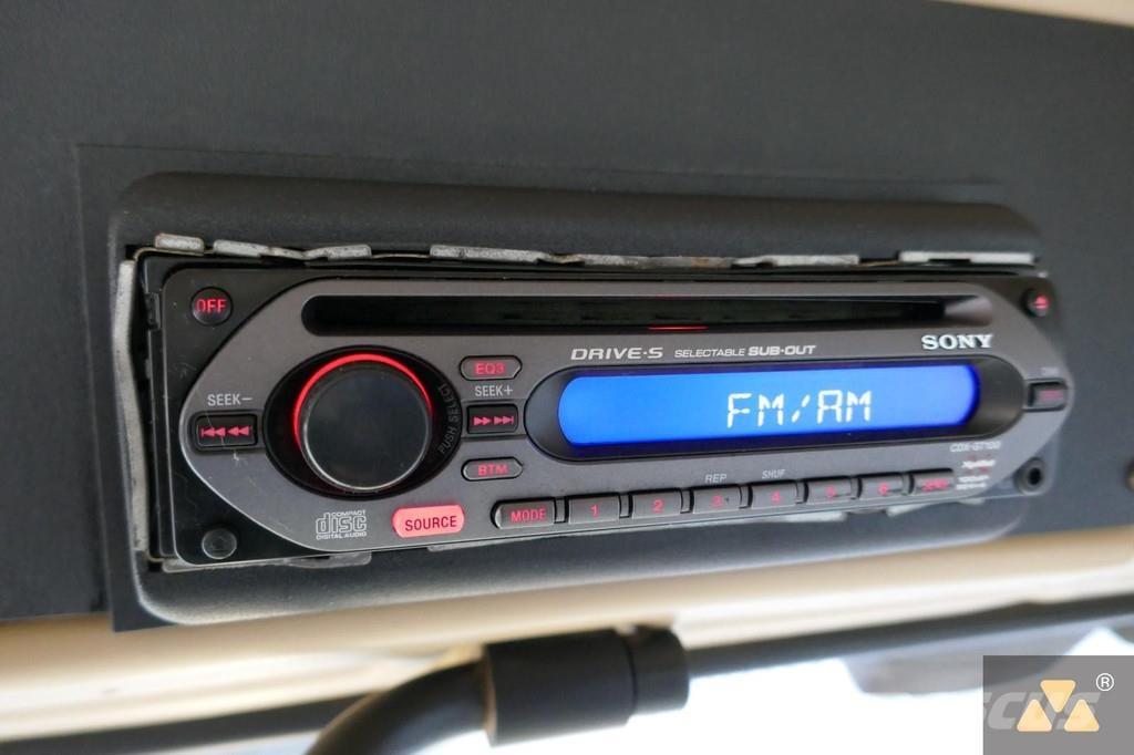 CAT 140H Tiehöylät