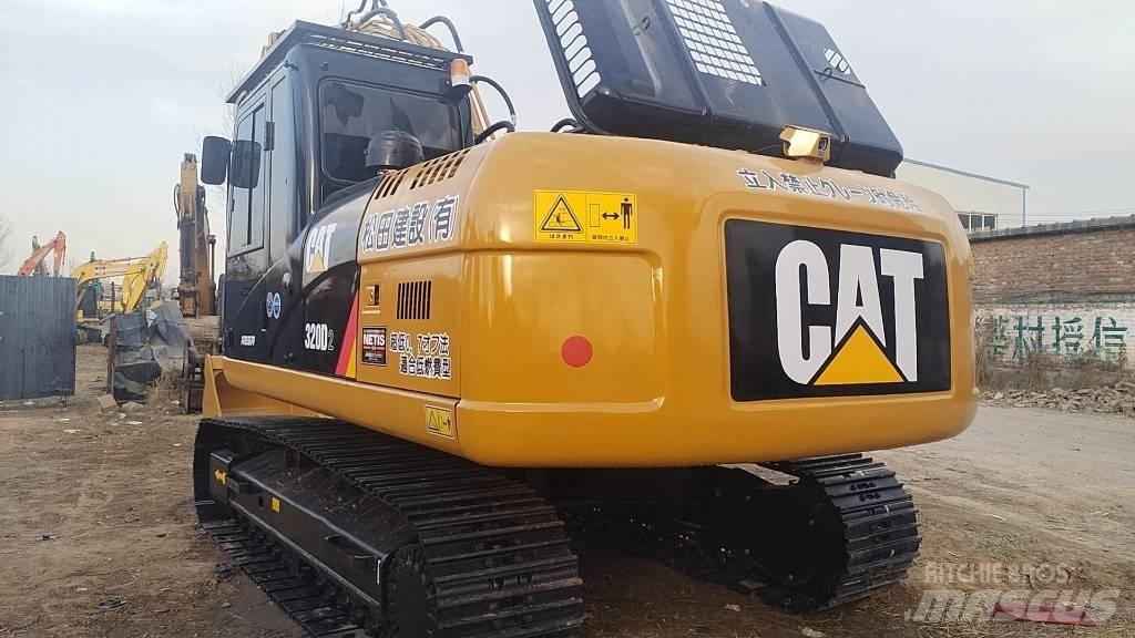 CAT 320 D Telakaivukoneet