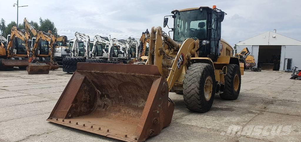 CAT 938M Pyöräkuormaajat