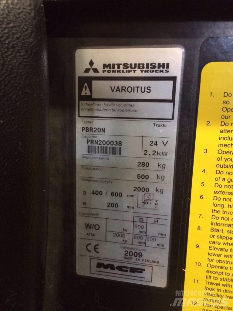 Mitsubishi PBR20N Lavansiirtotrukit ajotasolla