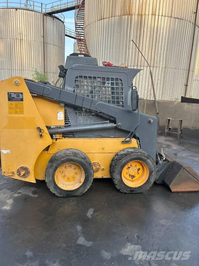 XCMG XCT740 Liukuohjatut kuormaajat