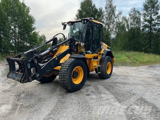 JCB 413K Pyöräkuormaajat