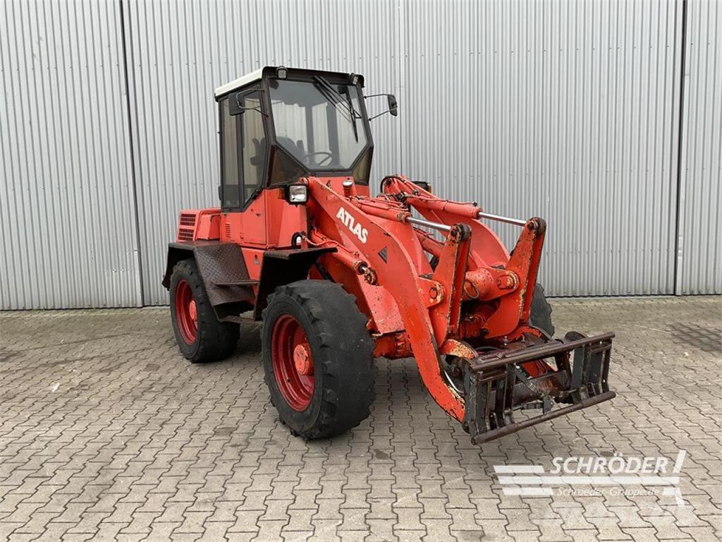 Atlas 82 E Pyöräkuormaajat
